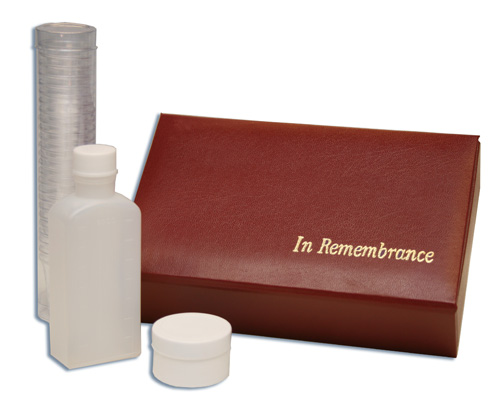 PORTABLE COMMUNION SET BASIC MAROON